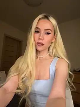 StripChat xDinnax is Freechat xDinnax — fuck pussy with the dildo