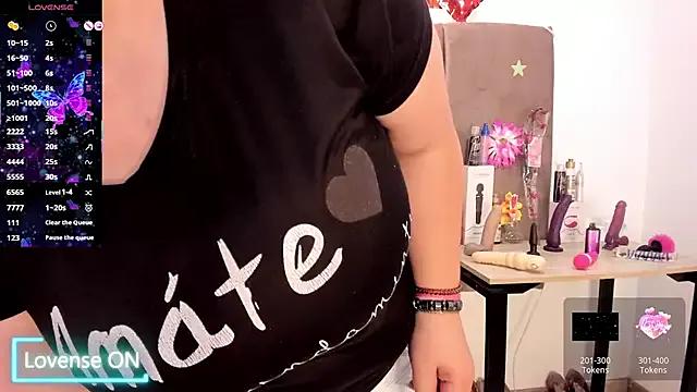 Freechat Zaly_mature on StripChat